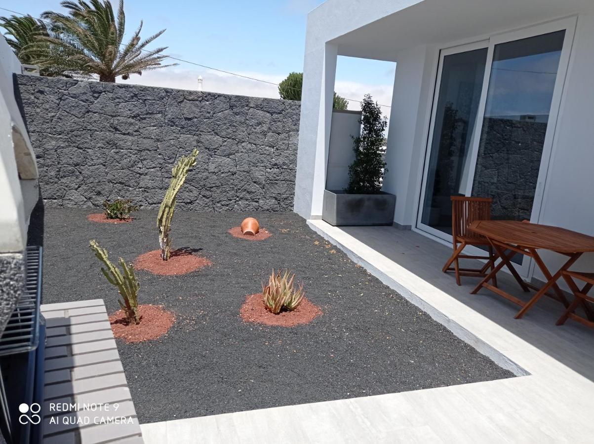 Precioso Apartamento Con Terraza En Teguise Appartement Teguise  Buitenkant foto