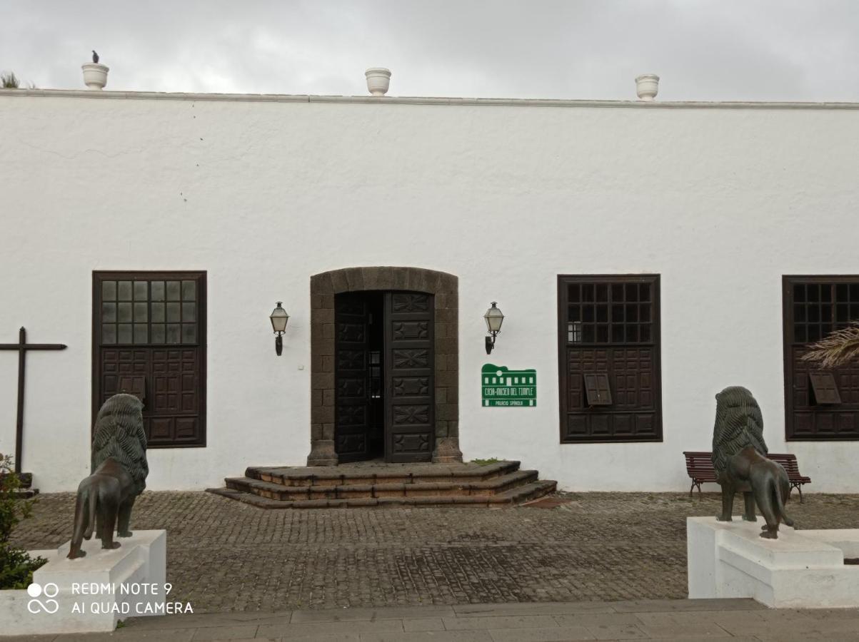 Precioso Apartamento Con Terraza En Teguise Teguise  Buitenkant foto